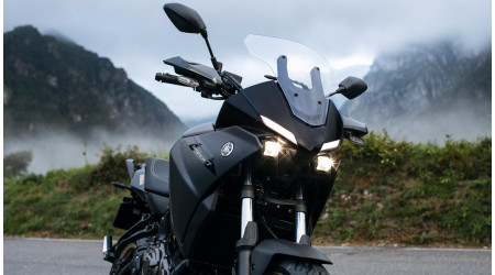 YAMAHA Tracer 7