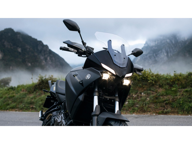 YAMAHA Tracer 7