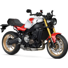 YAMAHA XSR900 Legend Red