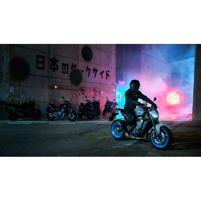 MT-09