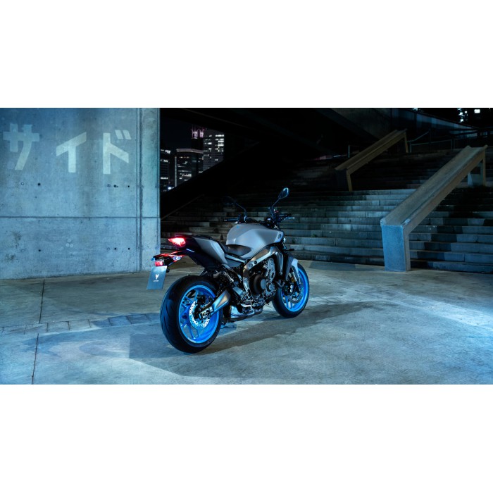 MT-09