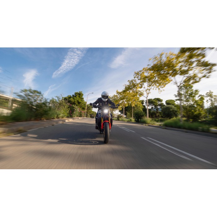 XSR900