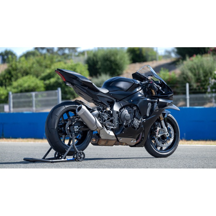 R1 RACE