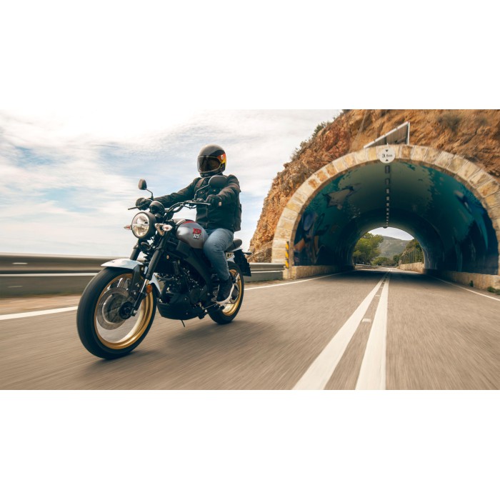 XSR125 Legacy