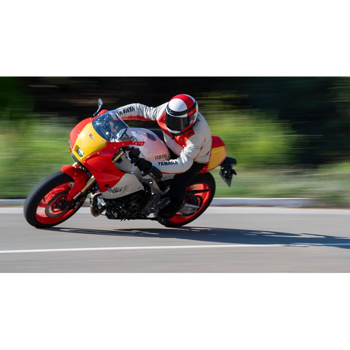 XSR900 GP