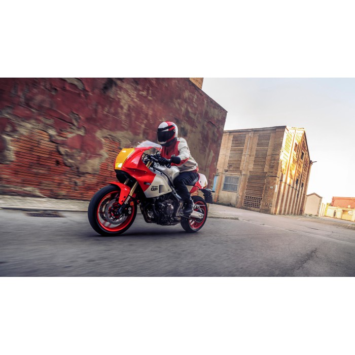 XSR900 GP
