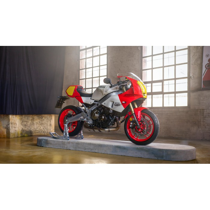 XSR900 GP