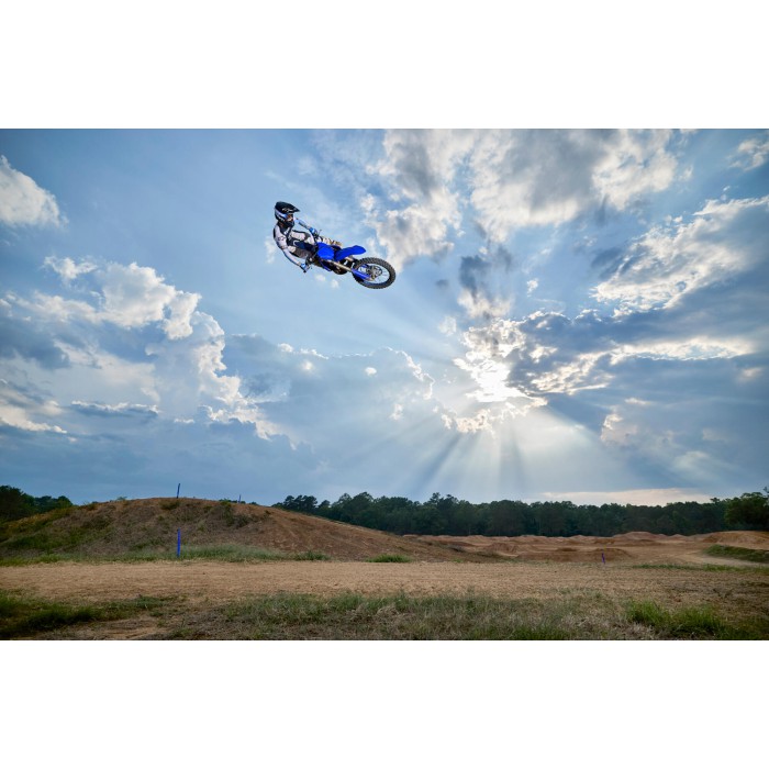 YZ250