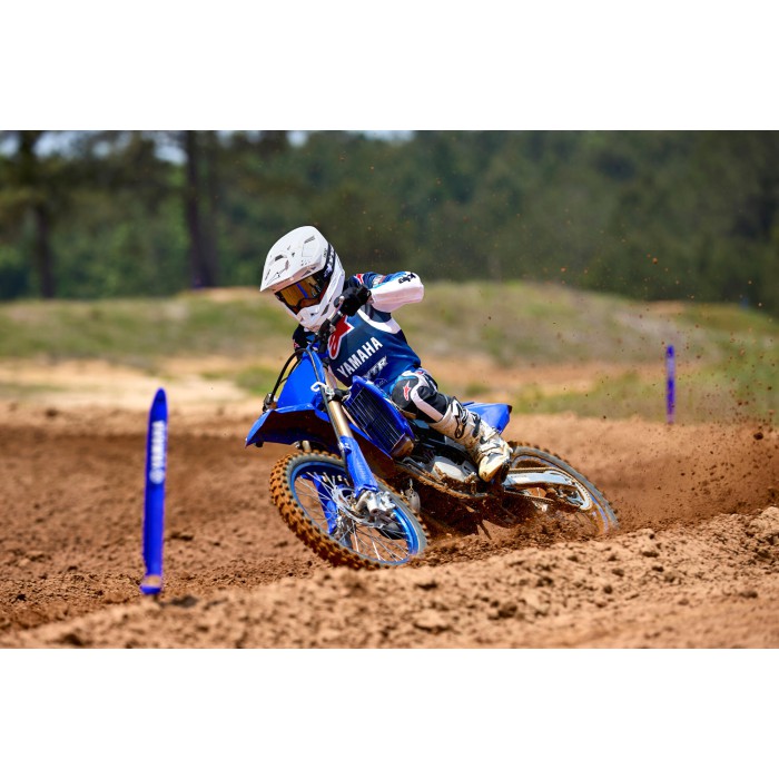 YZ85