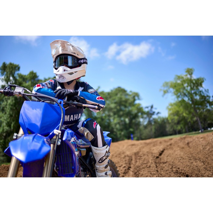 YZ85