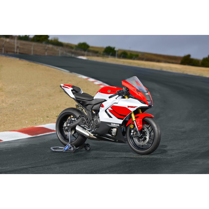 R7