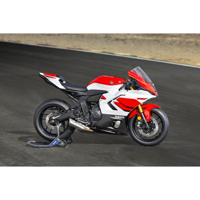 R7