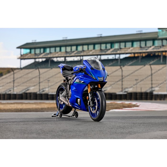 R7