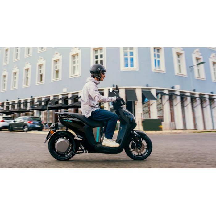 YAMAHA NEO'S