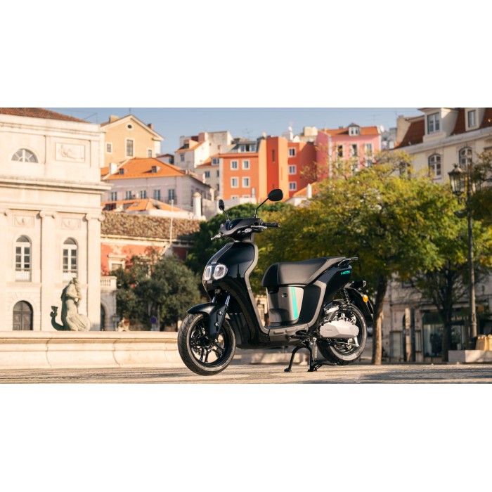 YAMAHA NEO'S
