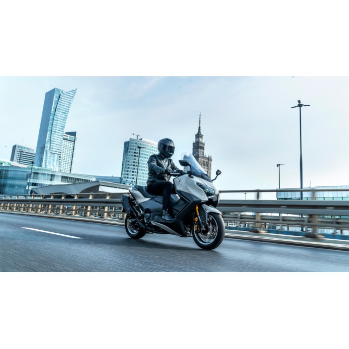 YAMAHA TMAX TECH MAX