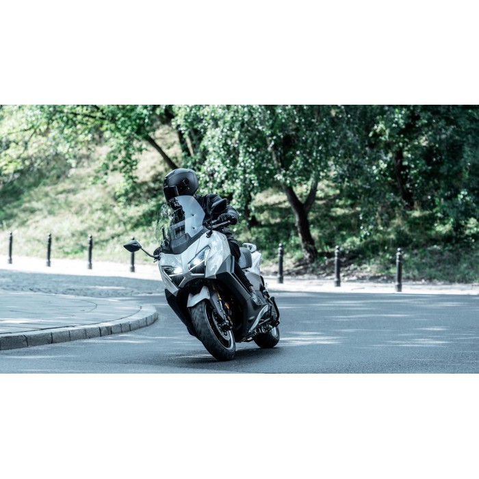 YAMAHA TMAX TECH MAX