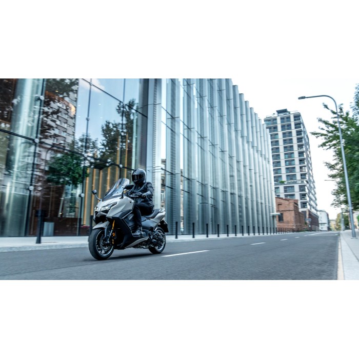 YAMAHA TMAX TECH MAX
