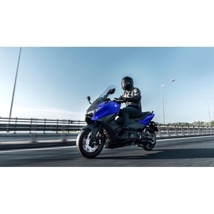 YAMAHA TMAX