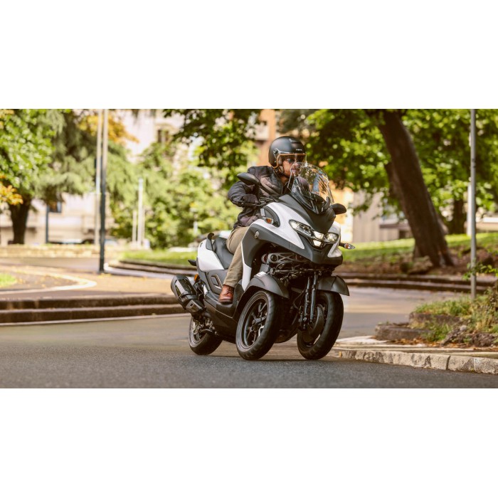 YAMAHA TRICITY 300