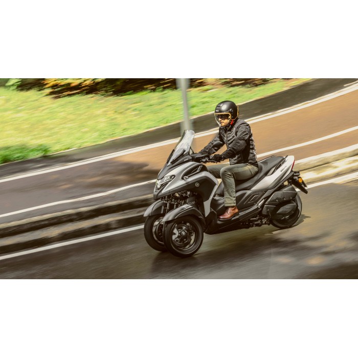 YAMAHA TRICITY 300