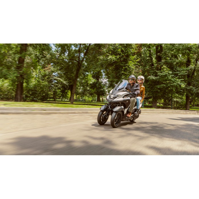 YAMAHA TRICITY 300