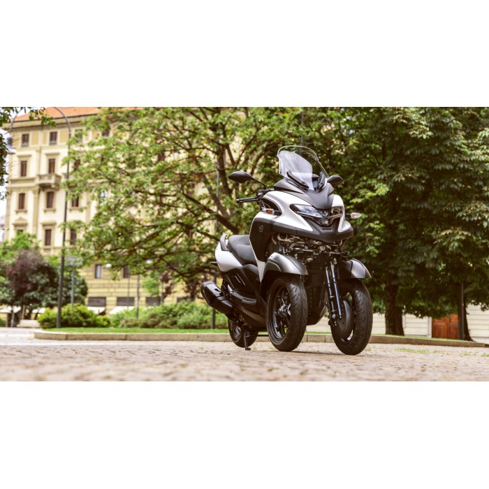 YAMAHA TRICITY 300