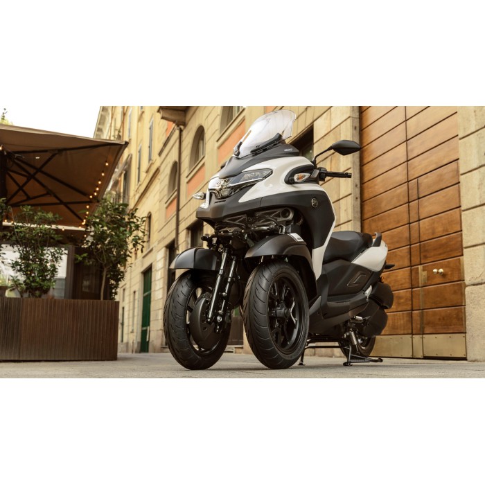 YAMAHA TRICITY 300