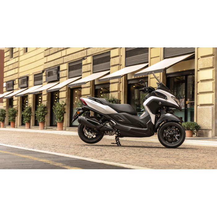 YAMAHA TRICITY 300