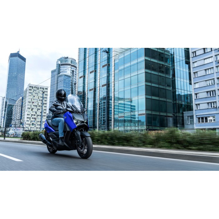 YAMAHA XMAX 300