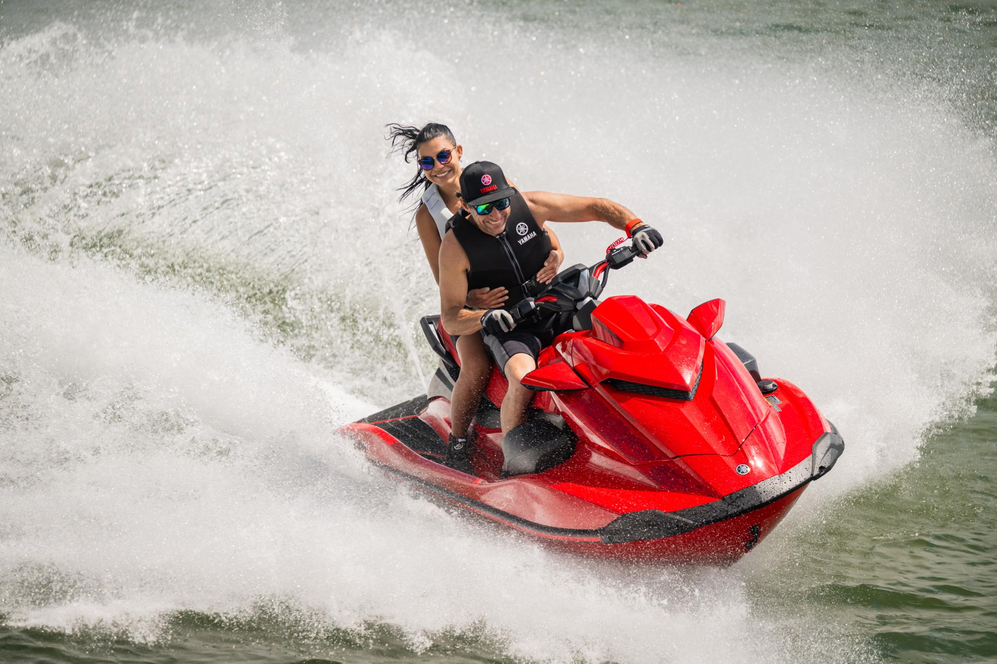 Гідроцикли WaveRunner