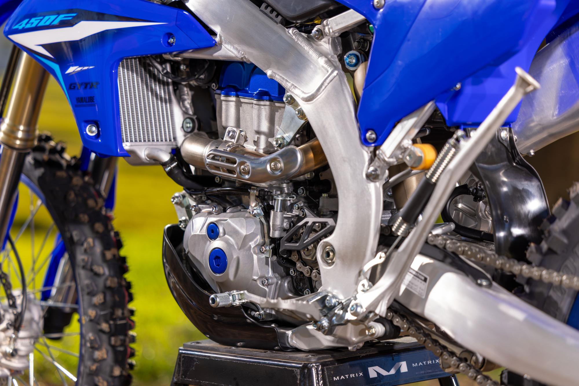 Найкращий у своєму класі двигун на базі YZ450F