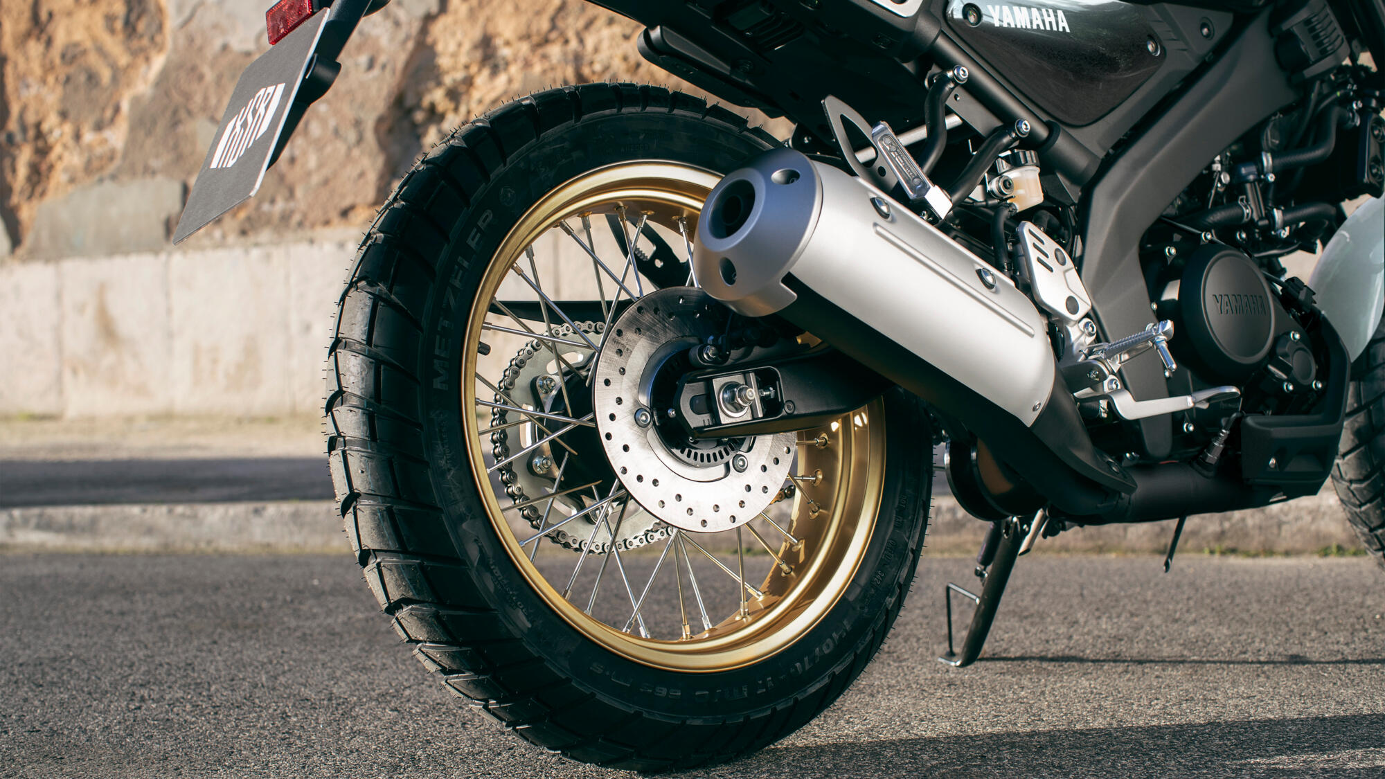2-piece aluminium muffler cover