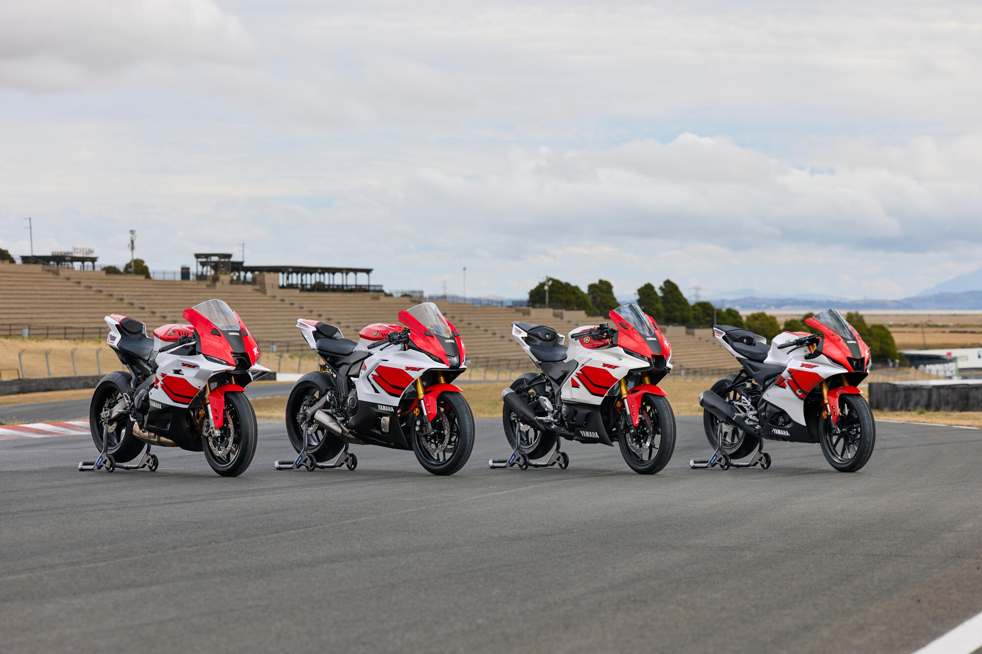 Кольори Yamaha Racing до 70-річчя